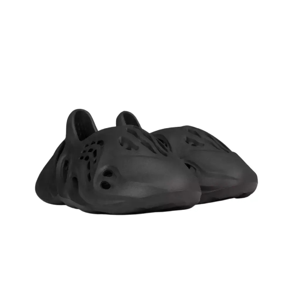 YEEZY Yeezy Foam Runner Balck Sneakers 12552903