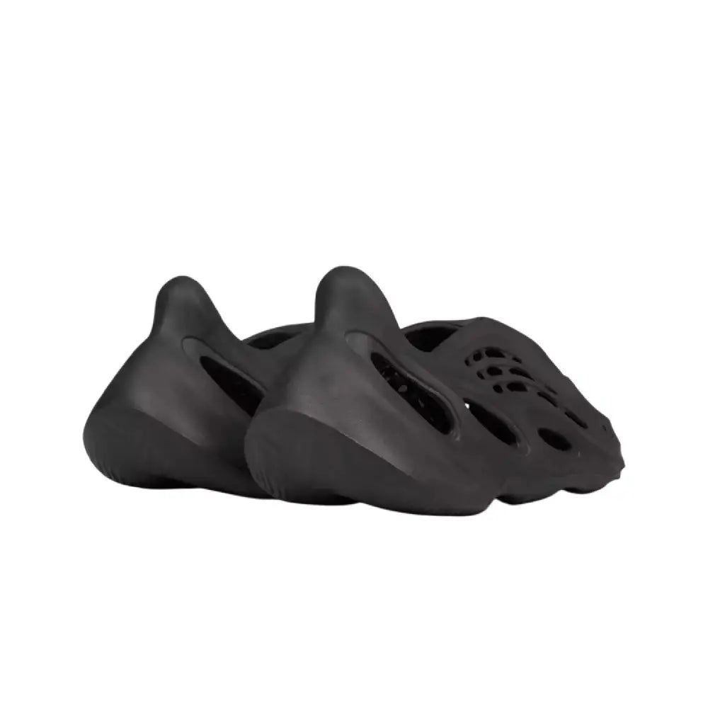 YEEZY Yeezy Foam Runner Balck Sneakers 12552903