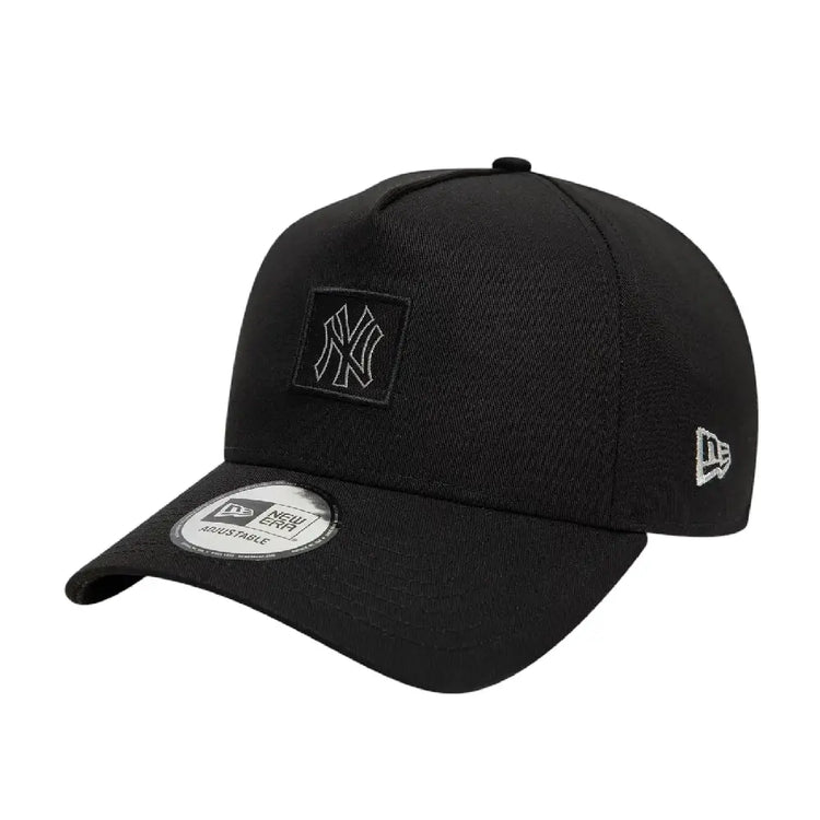 NEW ERA New York Yankees Metallic Black 9FORTY A-Frame Adjustable Cap 60595208