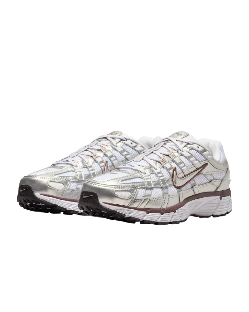 NIKE  BV1021-110