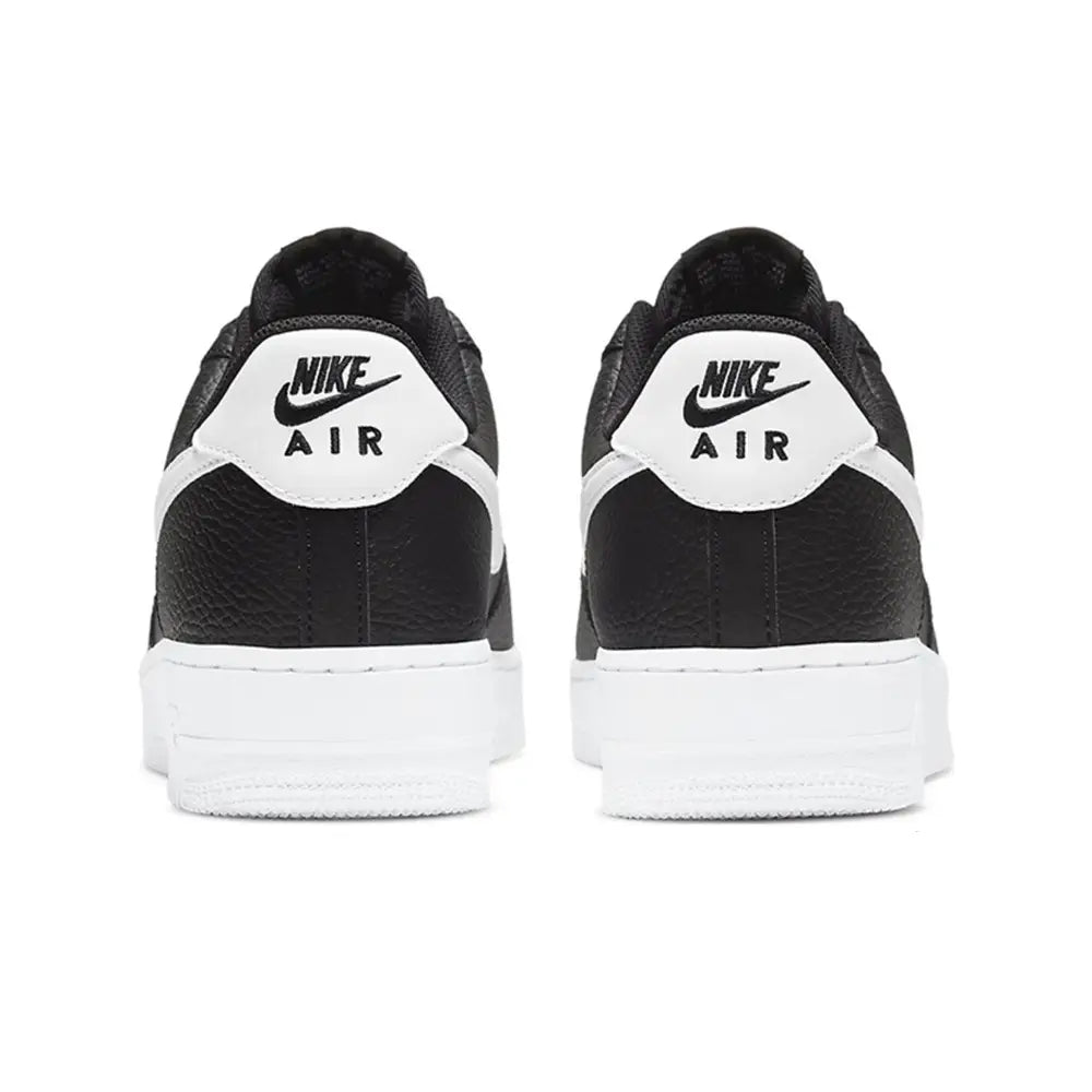NIKE  CT2302-002