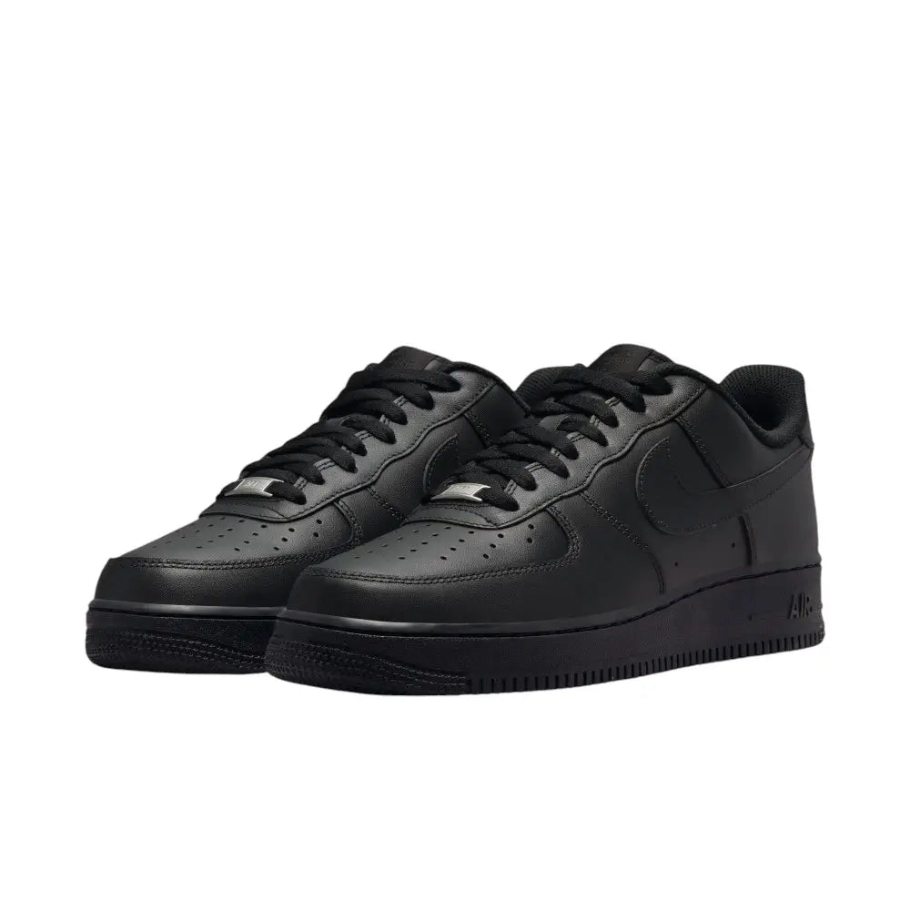NIKE Air Force 1 '07 Triple Black CW2288-001