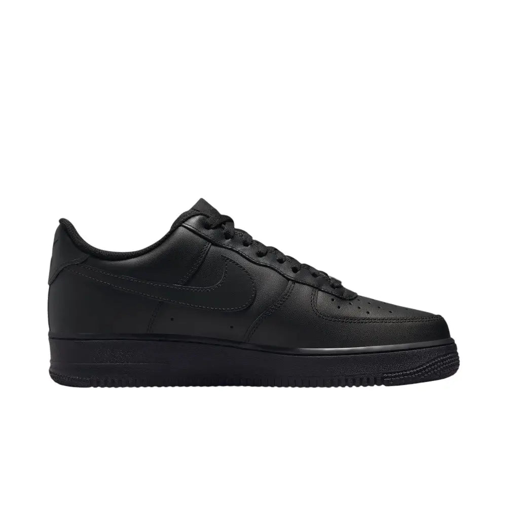 NIKE Air Force 1 '07 Triple Black CW2288-001