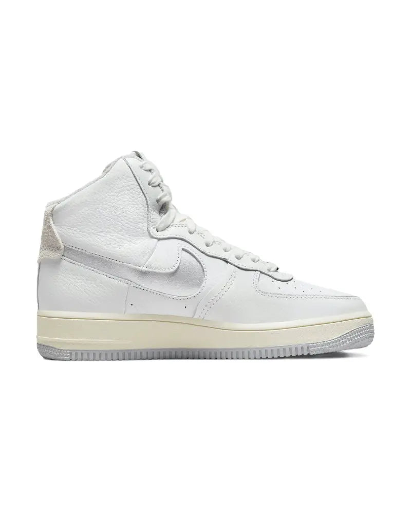 NIKE  DC3590-101