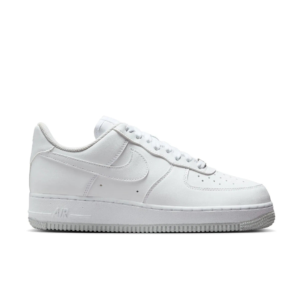 NIKE  DC9486-112