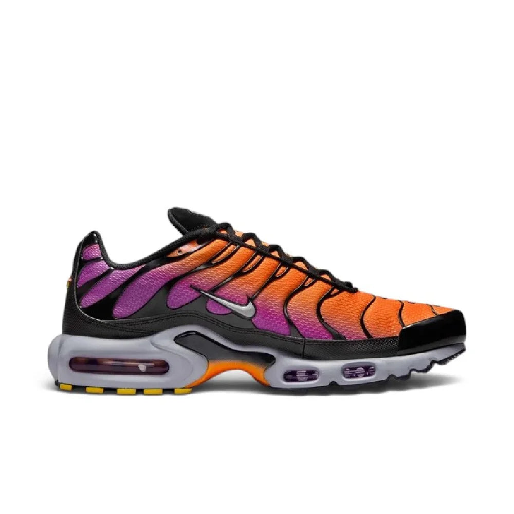 NIKE  DM0032-014