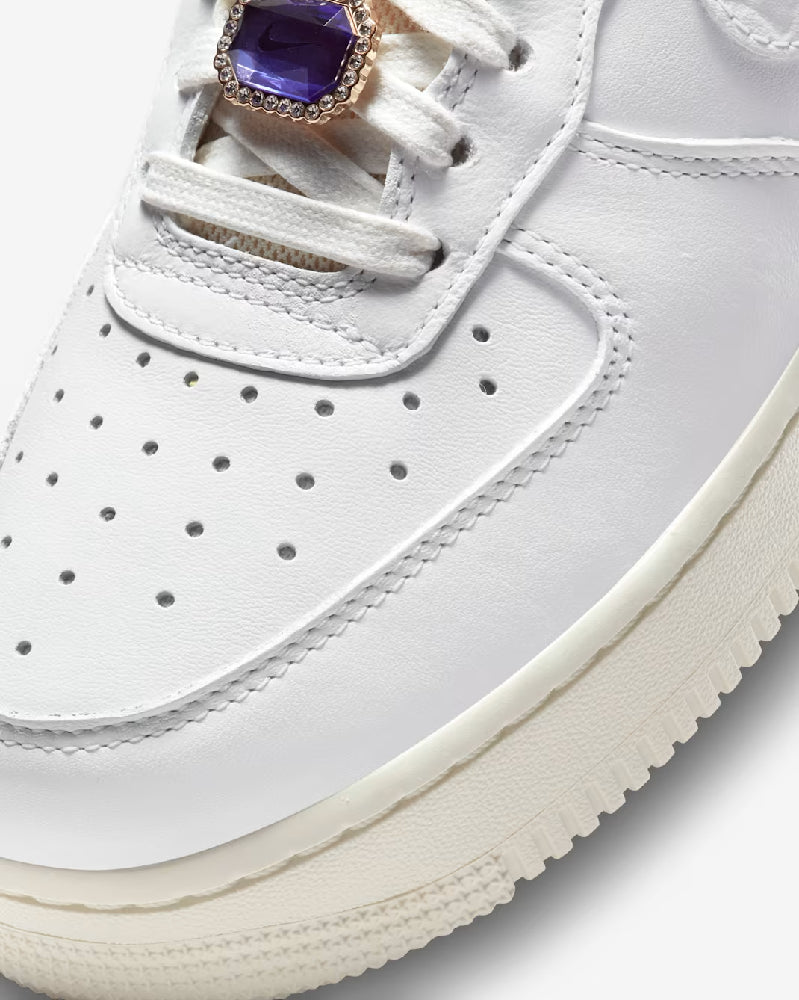 NIKE Air Force 1 Low Premium Summit White Sneakers DN5463-100