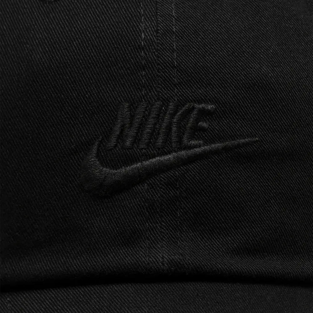 NIKE Club Unstructured Futura Wash Cap FB5368-010