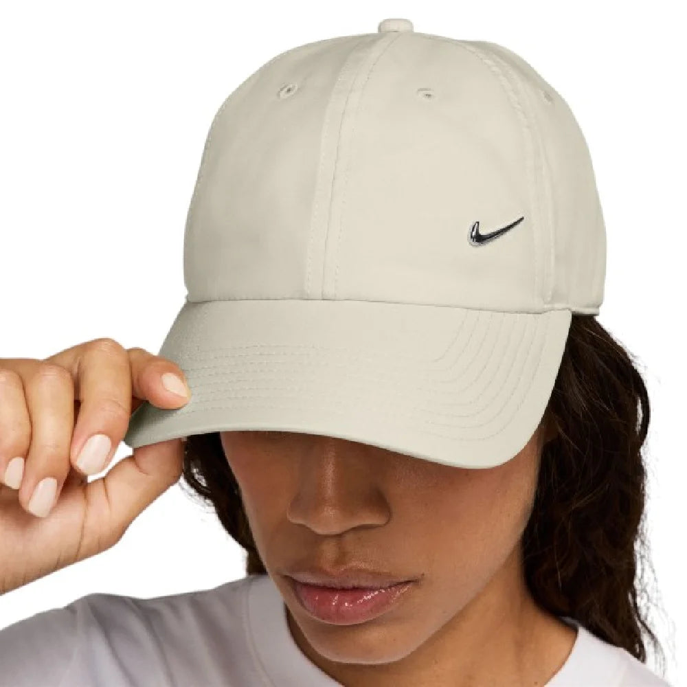 NIKE  FB5372-072