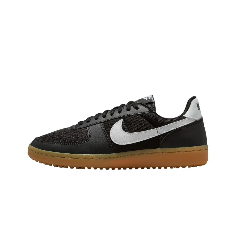 Field General 82 Noir Gomme