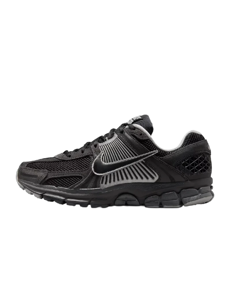 NIKE  HF1553-006