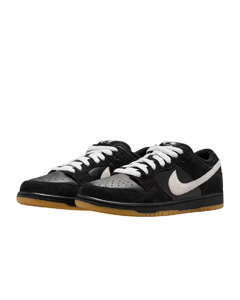 NIKE  HF3704-003