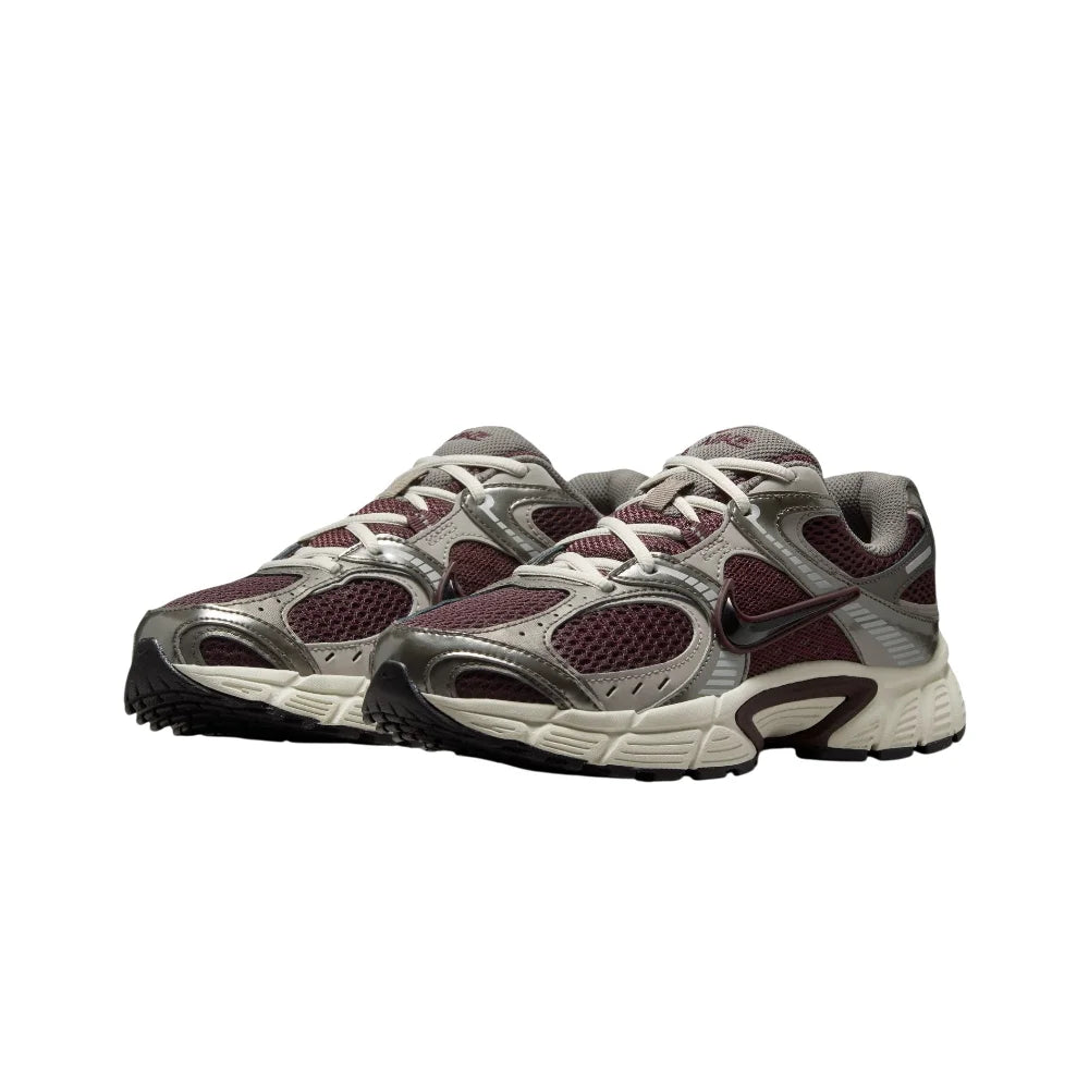 NIKE V5 RNR Sneakers with Reflective Accents Red HQ7901-602