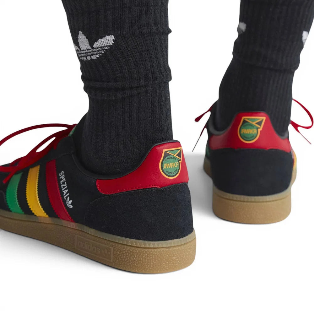 ADIDAS  HQ9437