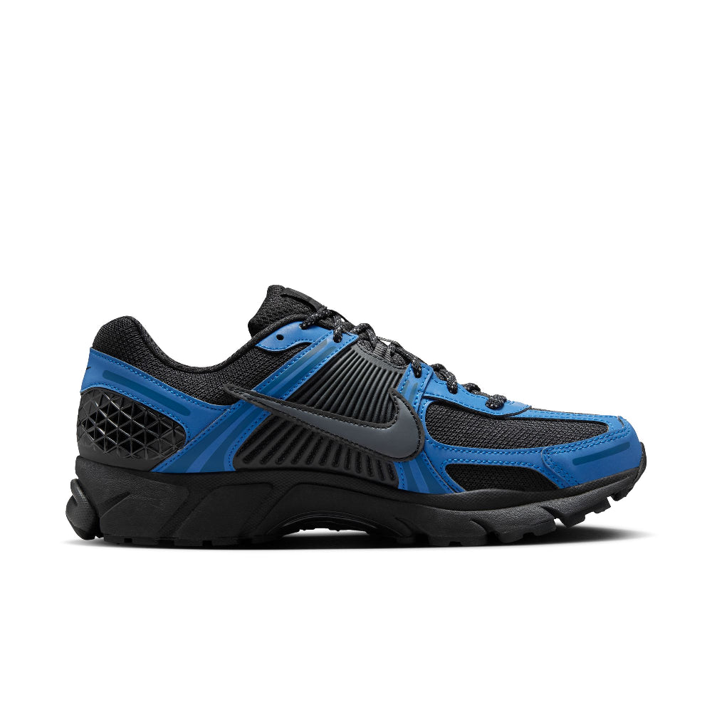 NIKE Zoom Vomero 5 SE Sneakerswith Reflective Accents Black HV6900-001