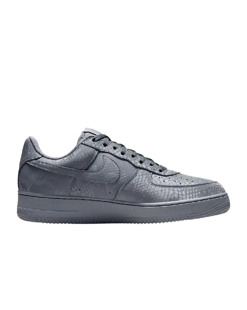 NIKE  IB0018-004