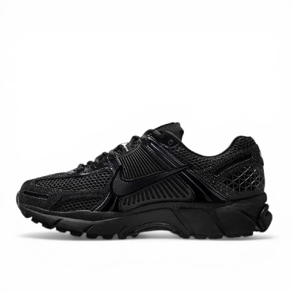NIKE  II6236-001