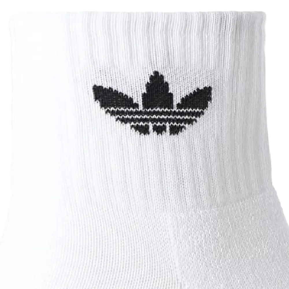 ADIDAS  IJ5627