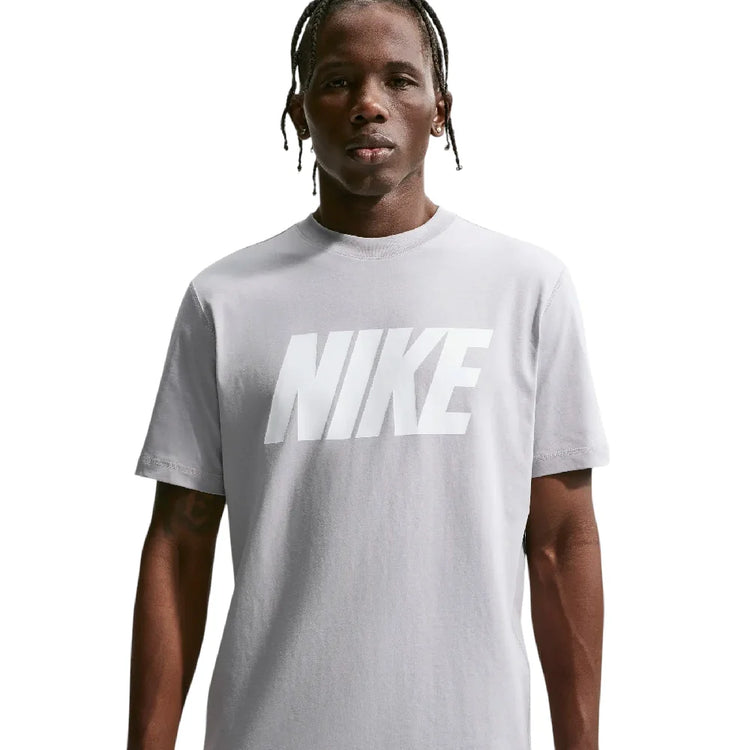 NIKE  IU0794-077