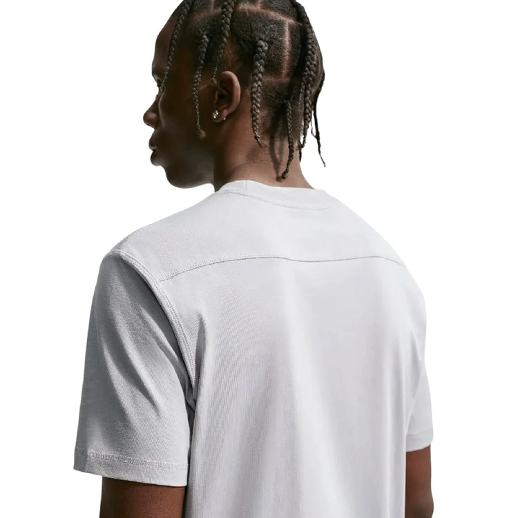 NIKE  IU0794-077